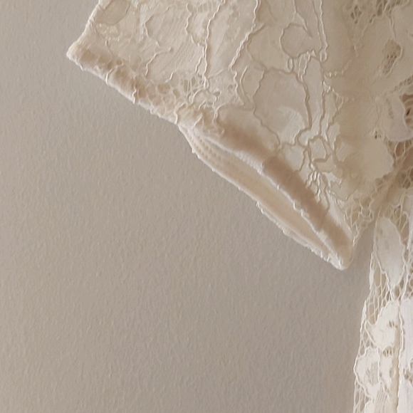 Loft lace top - Picture 3 of 6